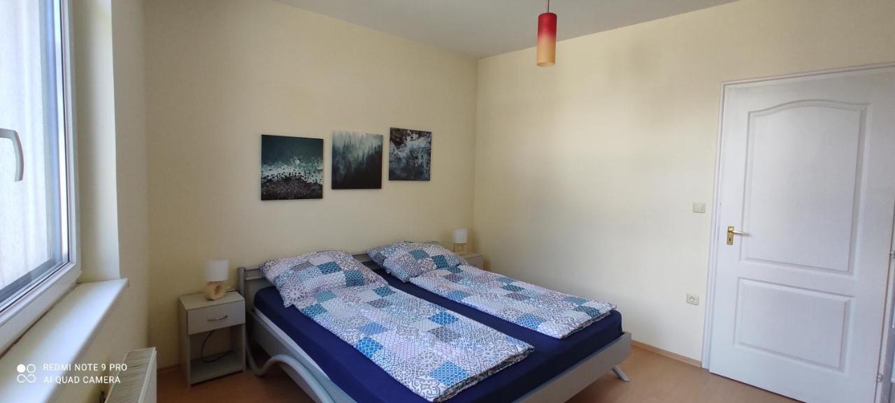 Onebeach Apartman Siofok Exterior photo