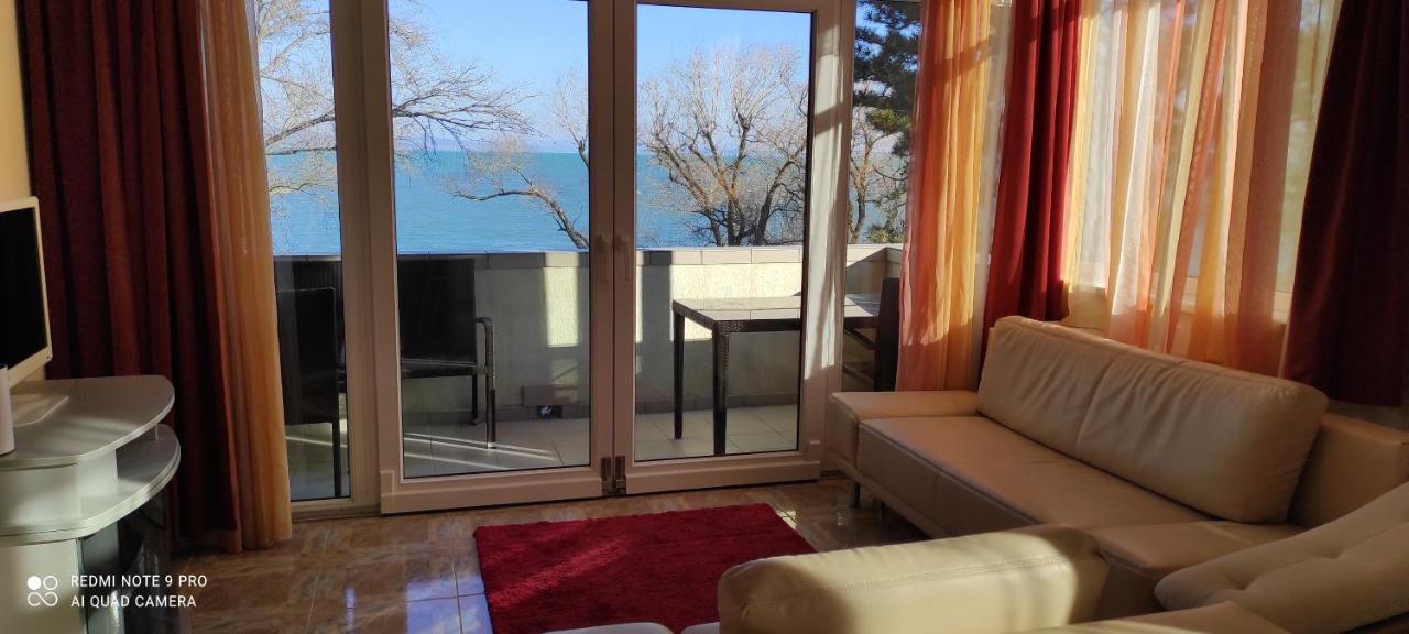 Onebeach Apartman Siofok Exterior photo