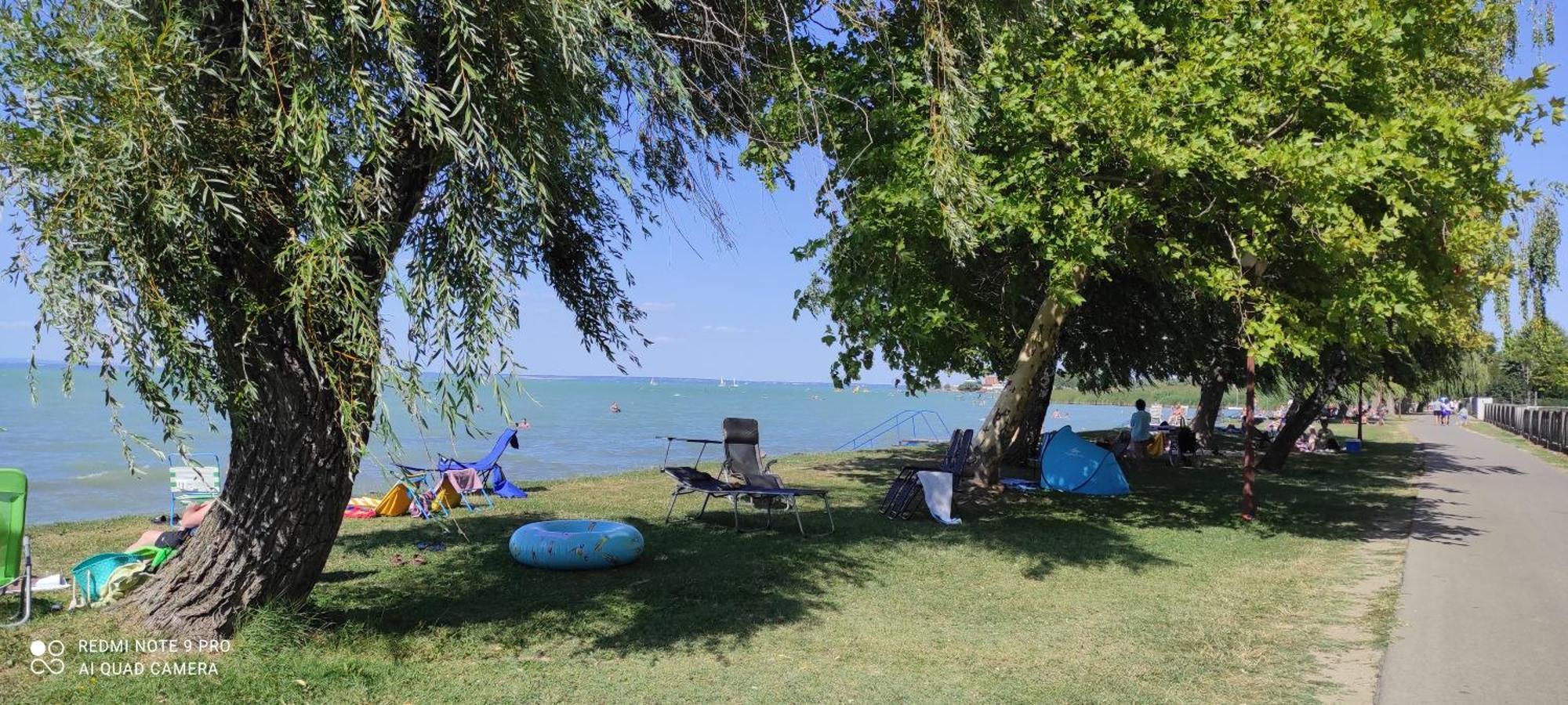 Onebeach Apartman Siofok Exterior photo
